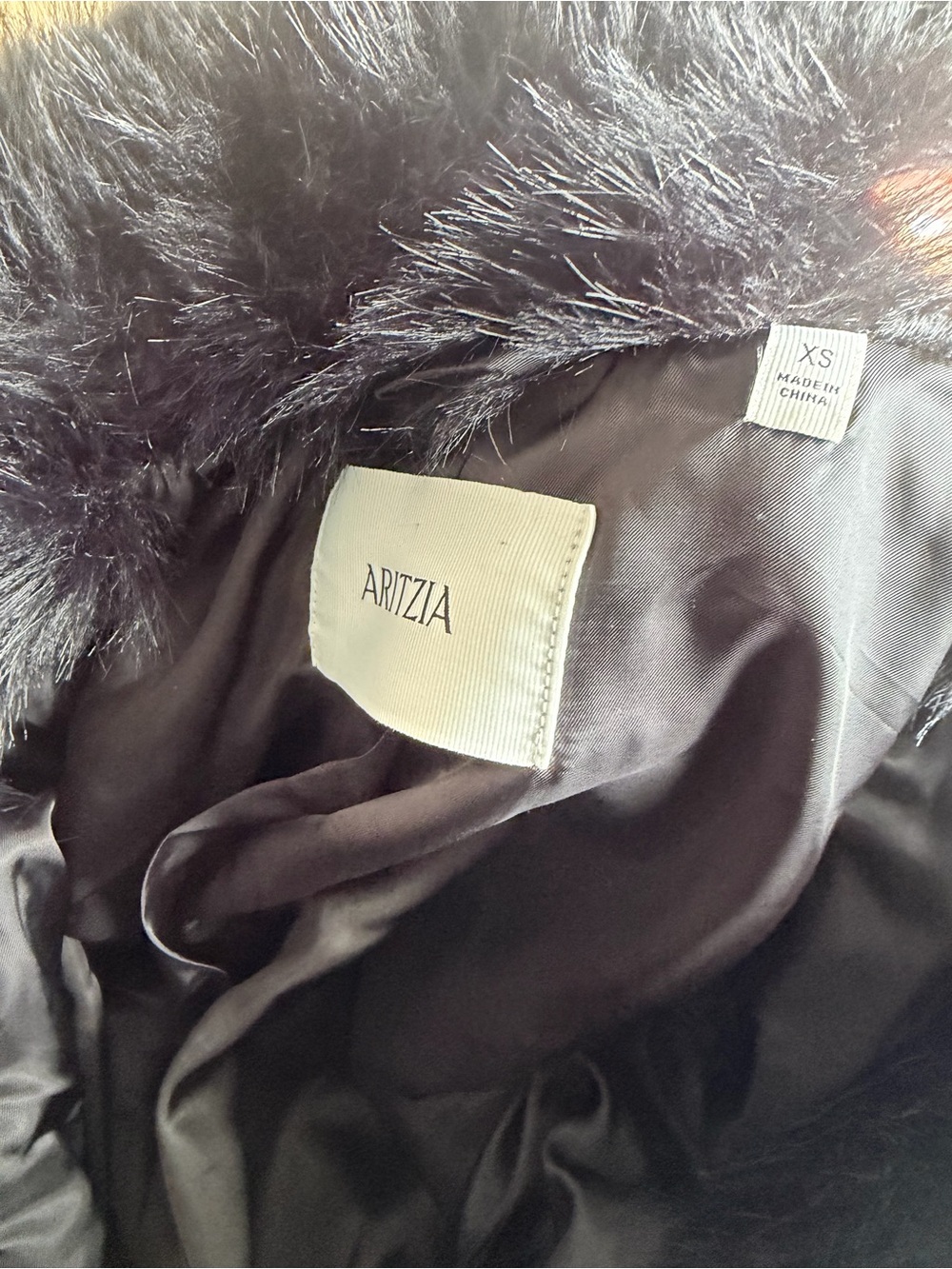 Aritzia Cortina Coat - Arctic Faux Fur - Picture 8 of 9
